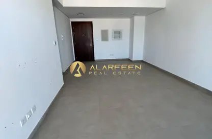 شقة - 2 غرف نوم - 3 حمامات للايجار في البرج الإمبراطوري - ديستريكت 17 - قرية الجميرا سركل - دبي شقة - 2 غرف نوم - 3 حمامات للايجار في البرج الإمبراطوري - ديستريكت 17 - قرية الجميرا سركل - دبي