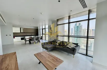 Living / Dining Room image for: Apartment - 3 Bedrooms - 4 Bathrooms for rent in No.9 - Dubai Marina - Dubai, Image 1