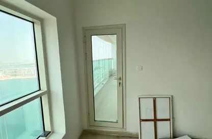Apartment - 2 Bedrooms - 3 Bathrooms for sale in Al Rund Tower - Al Khan Lagoon - Al Khan - Sharjah