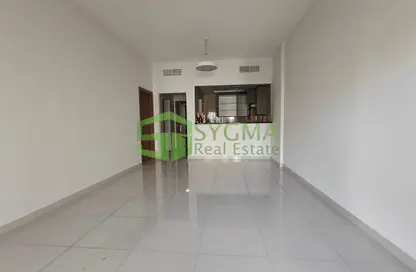 Apartment - 1 Bedroom - 2 Bathrooms for rent in East Coast Building - Barsha Heights (Tecom) - Dubai