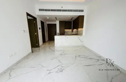 شقة - غرفة نوم - 2 حمامات للايجار في عزيزي فيستا - ستوديو سيتي - دبي شقة - غرفة نوم - 2 حمامات للايجار في عزيزي فيستا - ستوديو سيتي - دبي