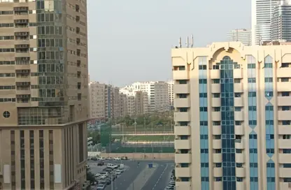 شقة - 3 غرف نوم - 3 حمامات للايجار في الخان - الشارقة