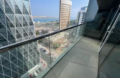 شقة - 4 غرف نوم - 6 حمامات للايجار في شارع الإستقلال - الخالدية - أبوظبي شقة - 4 غرف نوم - 6 حمامات للايجار في شارع الإستقلال - الخالدية - أبوظبي