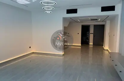 Townhouse - 4 Bedrooms - 5 Bathrooms for sale in Autumn 2 - Seasons Community - Jumeirah Village Circle - Dubai