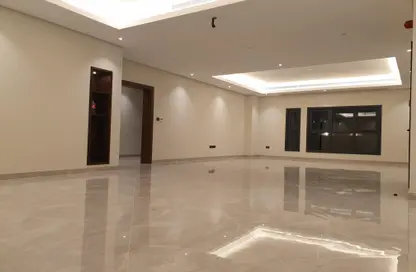 Empty Room image for: Villa - 5 Bedrooms - 6 Bathrooms for rent in Mazyad Mall - Mohamed Bin Zayed City - Abu Dhabi, Image 1