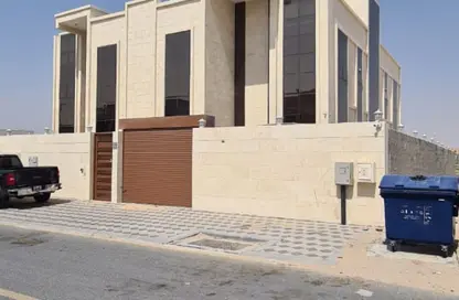 فيلا - 8 غرف نوم - 8 حمامات للبيع في الطي غرب - السيوح - الشارقة