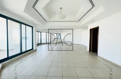 Apartment - 3 Bedrooms - 5 Bathrooms for rent in Al Majaz Tower - Al Majaz - Sharjah
