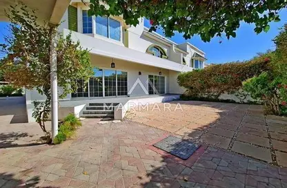 Villa - 4 Bedrooms - 4 Bathrooms for rent in Jumeirah 3 Villas - Jumeirah 3 - Jumeirah - Dubai
