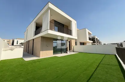 Villa - 4 Bedrooms - 5 Bathrooms for rent in Tilal Al Furjan - Al Furjan - Dubai