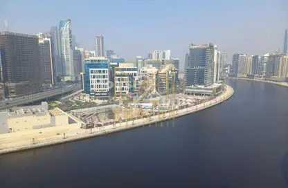 Apartment - 1 Bedroom - 1 Bathroom for rent in Mayfair Residency - Business Bay - Dubai