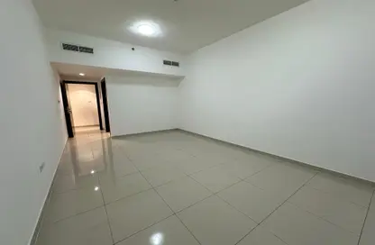 Apartment - 1 Bedroom - 2 Bathrooms for rent in Etlala Residence 1 - Etlala Residence - Dubai Land Residence Complex - Dubai