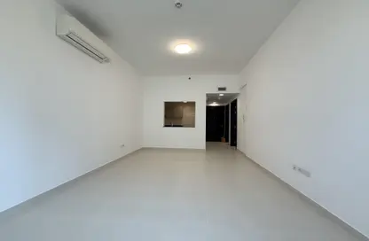 Apartment - 1 Bedroom - 2 Bathrooms for rent in Al Muteena 658 - Al Muteena - Deira - Dubai