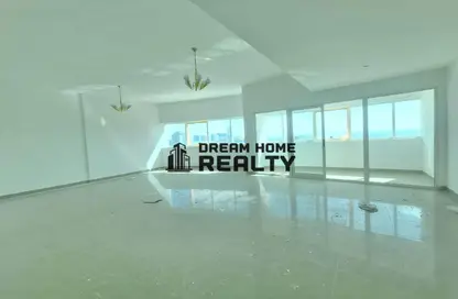 Apartment - 2 Bedrooms - 3 Bathrooms for rent in Rasheed Tower 4 - Al Taawun - Sharjah