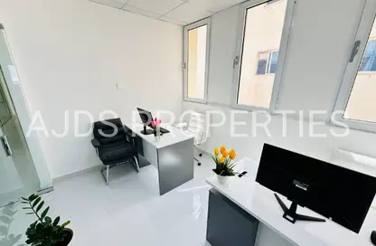 Office Space - Studio - 1 Bathroom for rent in Horizone Building - Port Saeed - Deira - Dubai