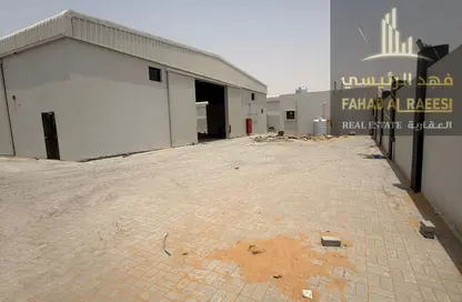 Warehouse - Studio - 2 Bathrooms for rent in Umm Al Thuoob - Umm Al Quwain