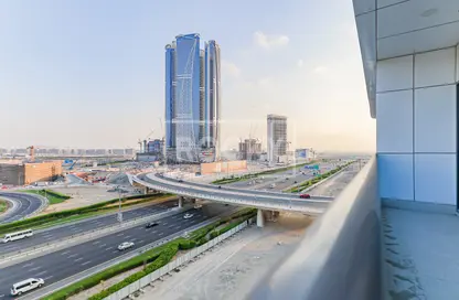 Apartment - 1 Bedroom - 2 Bathrooms for rent in The Bay - Business Bay - Dubai