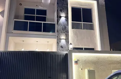 Villa - 5 Bedrooms - 7 Bathrooms for rent in Al Zaheya Gardens - Al Zahya - Ajman