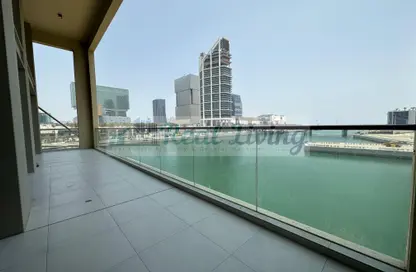 Pool image for: Townhouse - 3 Bedrooms - 5 Bathrooms for rent in Canal Residence - Al Reem Island - Abu Dhabi, Image 1