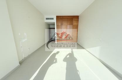 Apartment - 1 Bedroom - 2 Bathrooms for rent in Al Nahda Residential Complex - Al Nahda - Sharjah