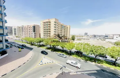Apartment - 1 Bedroom - 2 Bathrooms for rent in Dubai Silicon Oasis - Dubai