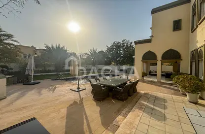 Villa - 5 Bedrooms - 5 Bathrooms for sale in Regional - Jumeirah Park - Dubai