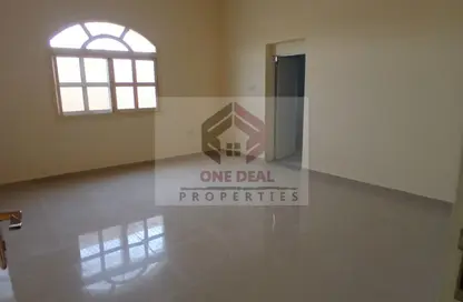 Apartment - 3 Bedrooms - 4 Bathrooms for rent in Al Niyadat - Al Ain