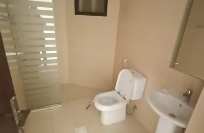 Apartment - 2 Bedrooms - 3 Bathrooms for rent in Al Rashidiya Towers - Al Rashidiya - Ajman Downtown - Ajman