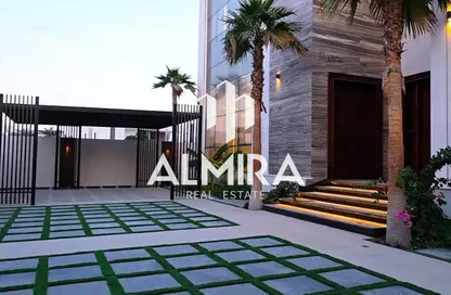 Villa - 6 Bedrooms - 7 Bathrooms for sale in West Yas - Yas Island - Abu Dhabi