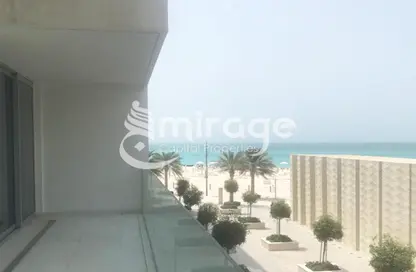 Balcony image for: Apartment - 2 Bedrooms - 4 Bathrooms for sale in Mamsha Al Saadiyat - Saadiyat Cultural District - Saadiyat Island - Abu Dhabi, Image 1