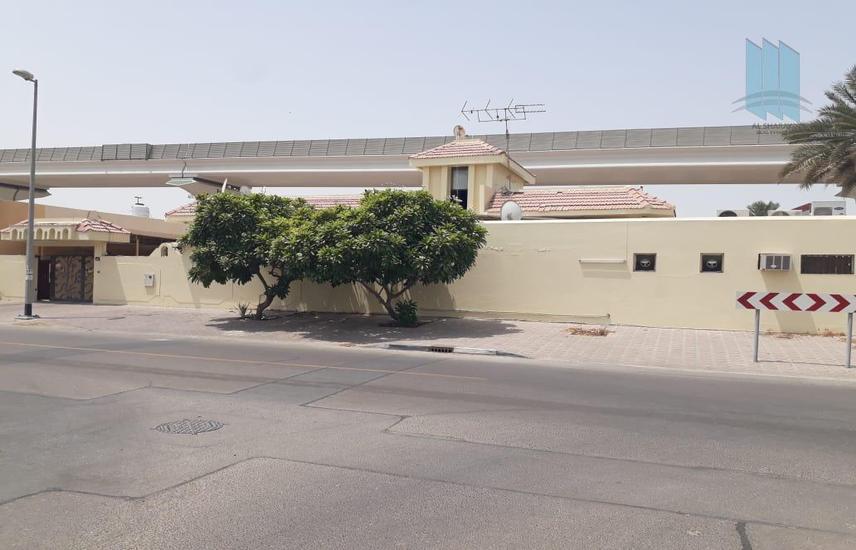 Villa for Sale in Al Qusais 3 Commercial Villa In Al Qusais Near All