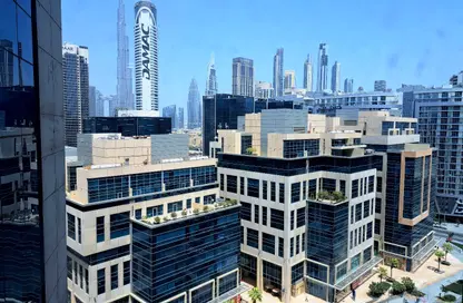 شقة - غرفة نوم - 2 حمامات للايجار في ماجيستك تاور - شارع الابراج - الخليج التجاري - دبي