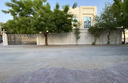 فيلا - 5 غرف نوم - 8 حمامات للبيع في 3 المويهات - المويهات - عجمان