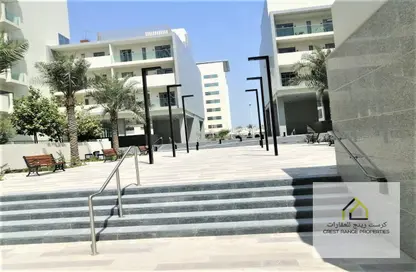 Outdoor Building image for: Apartment - 2 Bedrooms - 3 Bathrooms for rent in Global Gate - Saadiyat Island - Abu Dhabi, Image 1