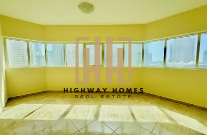 Apartment - 2 Bedrooms - 3 Bathrooms for rent in New Al Taawun Road - Al Taawun - Sharjah