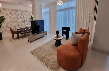 Living / Dining Room image for: Villa - 3 Bedrooms - 3 Bathrooms for rent in The Residences - Downtown Dubai - Dubai, Image 1