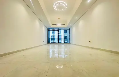 Apartment - 3 Bedrooms - 3 Bathrooms for rent in Al Warqa'a 1 - Al Warqa'a - Dubai