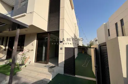 Villa - 3 Bedrooms - 5 Bathrooms for rent in Queens Meadow - DAMAC Hills - Dubai