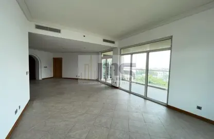 Apartment - 3 Bedrooms - 4 Bathrooms for rent in Al Habool - Shoreline Apartments - Palm Jumeirah - Dubai