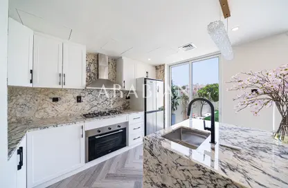 Villa - 2 Bedrooms - 3 Bathrooms for sale in Springs 10 - The Springs - Dubai