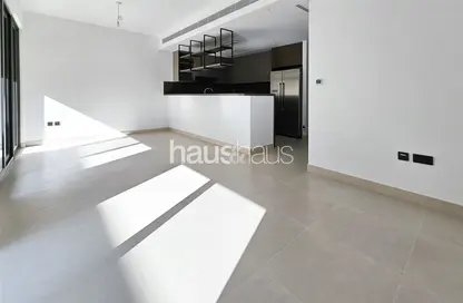 Townhouse - 3 Bedrooms - 4 Bathrooms for rent in Aura Gardens - Tilal Al Ghaf - Dubai