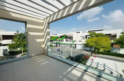 Villa - 5 Bedrooms - 6 Bathrooms for rent in West Yas - Yas Island - Abu Dhabi Villa - 5 Bedrooms - 6 Bathrooms for rent in West Yas - Yas Island - Abu Dhabi