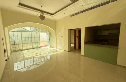 Villa - 3 Bedrooms - 3 Bathrooms for rent in Mirdiff 44 Villas - Mirdif - Dubai