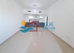 Empty Room image for: Apartment - 1 bedroom - 2 bathrooms for rent in Mussafah Gardens - Mussafah - Abu Dhabi, Image 1