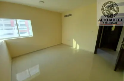 Apartment - 2 Bedrooms - 2 Bathrooms for rent in Al Jurf 2 - Al Jurf - Ajman Downtown - Ajman