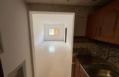 شقة - 1 حمام للايجار في الجرف 2 - الجرف - عجمان وسط المدينة - عجمان