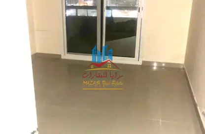 شقة - غرفة نوم - 1 حمام للايجار في شارع التعاون الجديد - التعاون - الشارقة