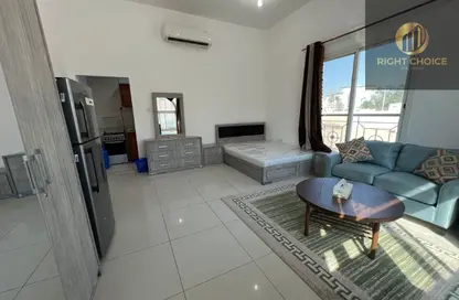 Apartment - Studio - 1 Bathroom for rent in Khalifa City A Villas - Khalifa City A - Khalifa City - Abu Dhabi