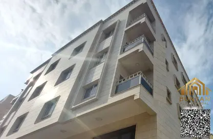 عمارة بالكامل - 8 غرف نوم - 8 حمامات للبيع في 3 المويهات - المويهات - عجمان