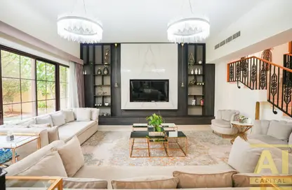 Townhouse - 4 Bedrooms - 5 Bathrooms for sale in Nad Al Sheba Villas - Nad Al Sheba 3 - Nad Al Sheba - Dubai