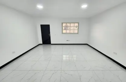 شقة - 1 حمام للايجار في مدينة شخبوط - أبوظبي شقة - 1 حمام للايجار في مدينة شخبوط - أبوظبي